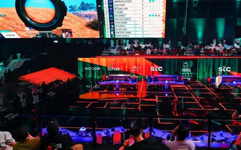 قمة الجولة.. كأس العالم للرياضات الإلكترونية يجسد الثقافة الرقمية عبر السياحة العالمية 2025